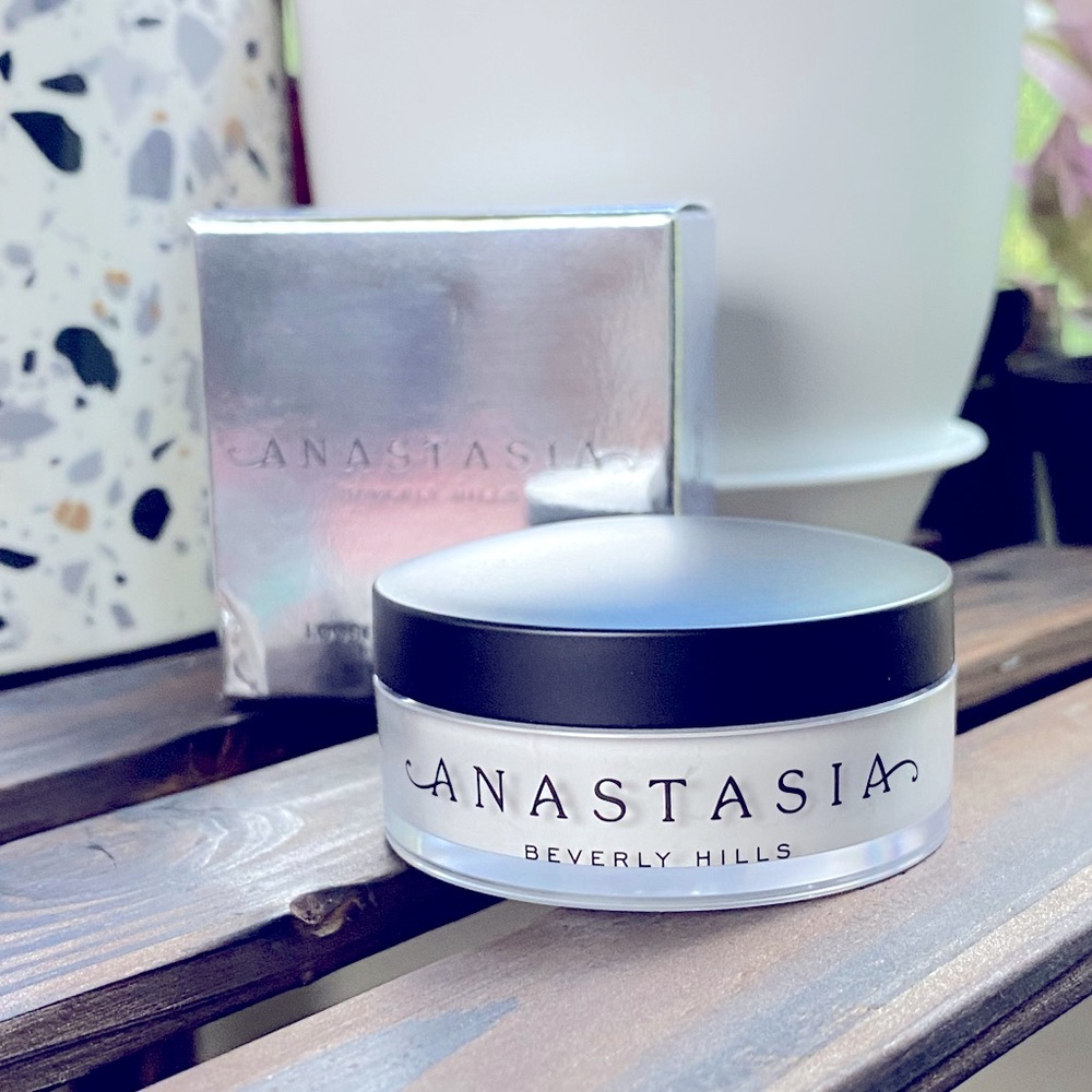🆕 ABH Translucent Mini Loose Setting Powder